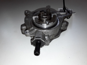Vacuum pump - 19S1319147