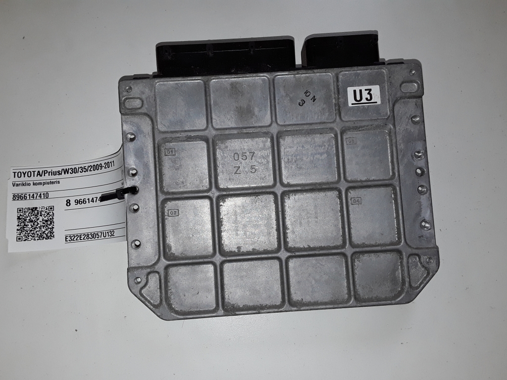 TOYOTA Prius 3 generation (XW30) (2009-2015) Variklio kompiuteris 8966147410,2754005591 26337620