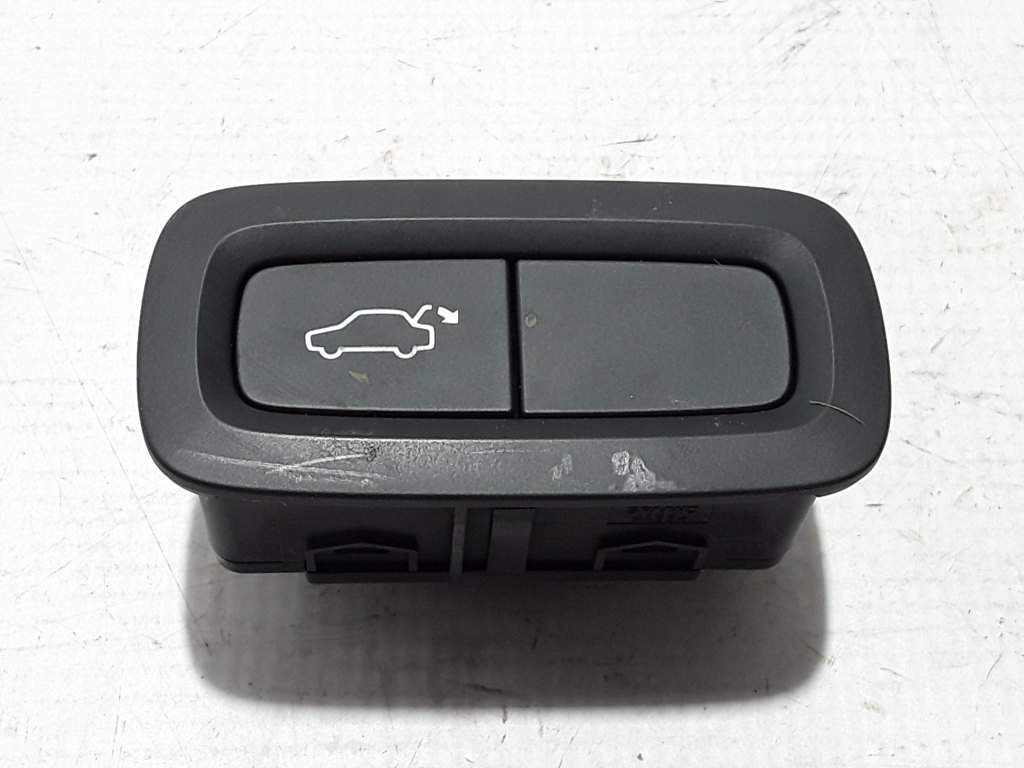 VOLVO XC60 2 generation (2017-2024) Back cover Open Switches 31674800 22407376