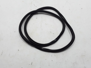  Rear side door sealing rubber 