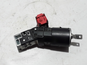 Ignition switch - 487003947R