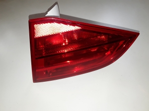 Tail light on trunk lid - 