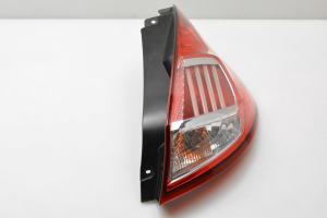 Ford Fiesta VI (2008–2017) Eckleuchte hinten C1BB13404B - 2