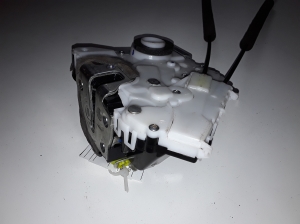 TOYOTA Prius W50 (2015–2020) Front door lock TOPR-349 - 3