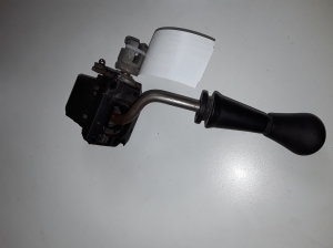 Gear shift mechanism - 7G360AB