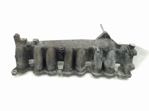   Intake manifold 