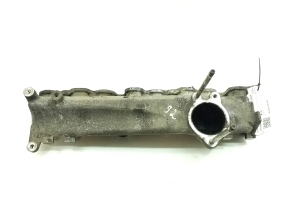  Intake manifold 