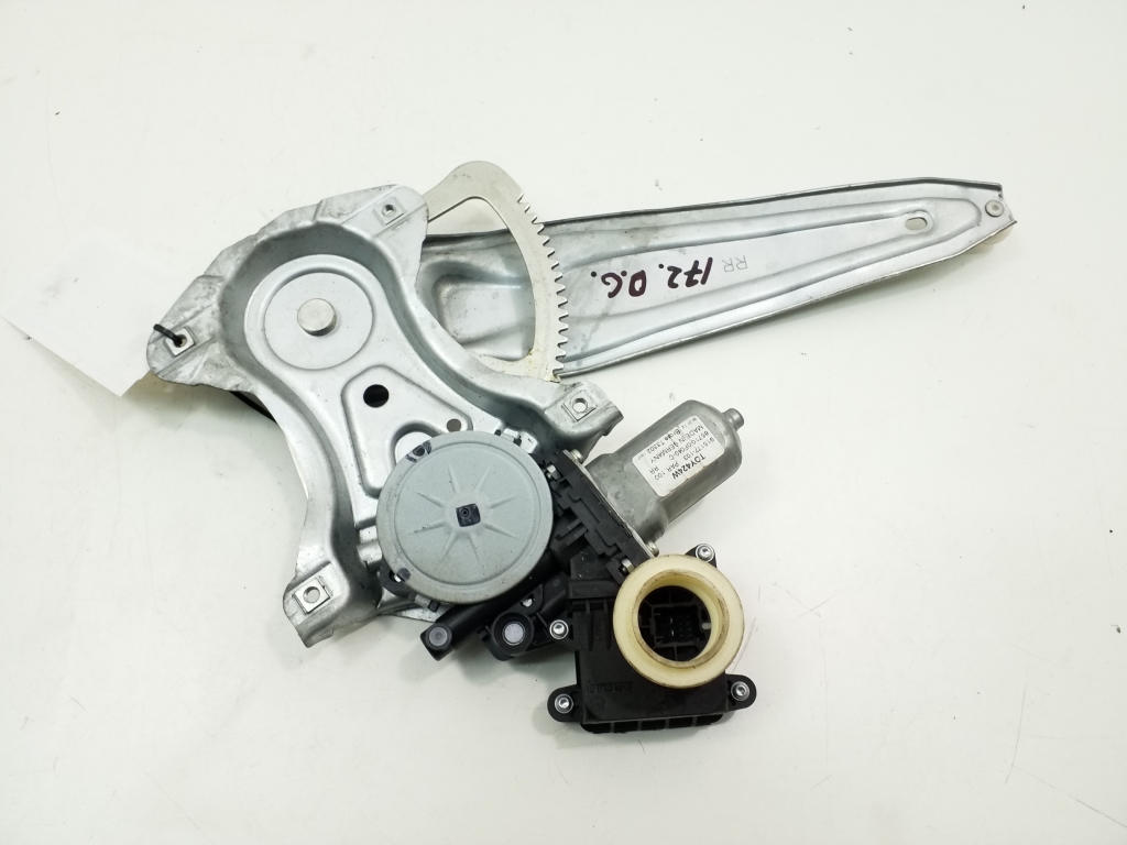 TOYOTA Verso 1 generation (2009-2015) Aizmugurējo labo durvju logu pacēlājs 698300F040 20429423