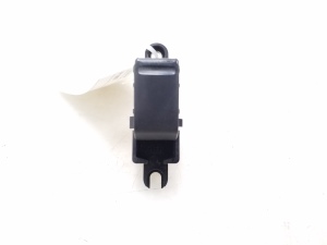   Rear side door glass switch 