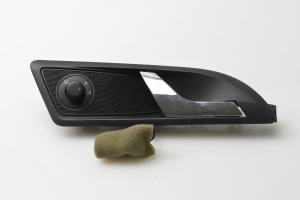 Front door inner handle - 1Z0837248