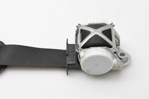 BMW 1 SERIES F20 (2010–2026) Front seat belt 34078320C - 2