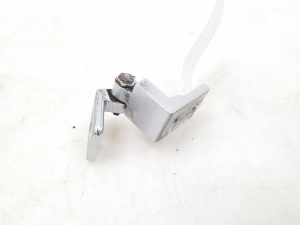 Opel Corsa D (2006–2014) Rear side door lower hinge 13181940 - 2