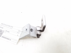 Opel Corsa D (2006–2014) Rear side door upper hinge 13181938 - 2