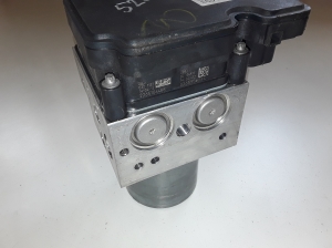 BMW 5 SERIES F10 (2010–2017) ABS plokk 686832701 - 3