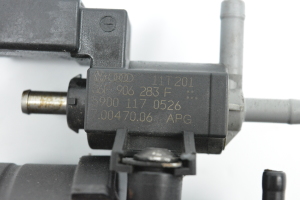 AUDI A3 8P (2003–2012) Cita ieplūdes kolektora detaļa 03C129656C - 5