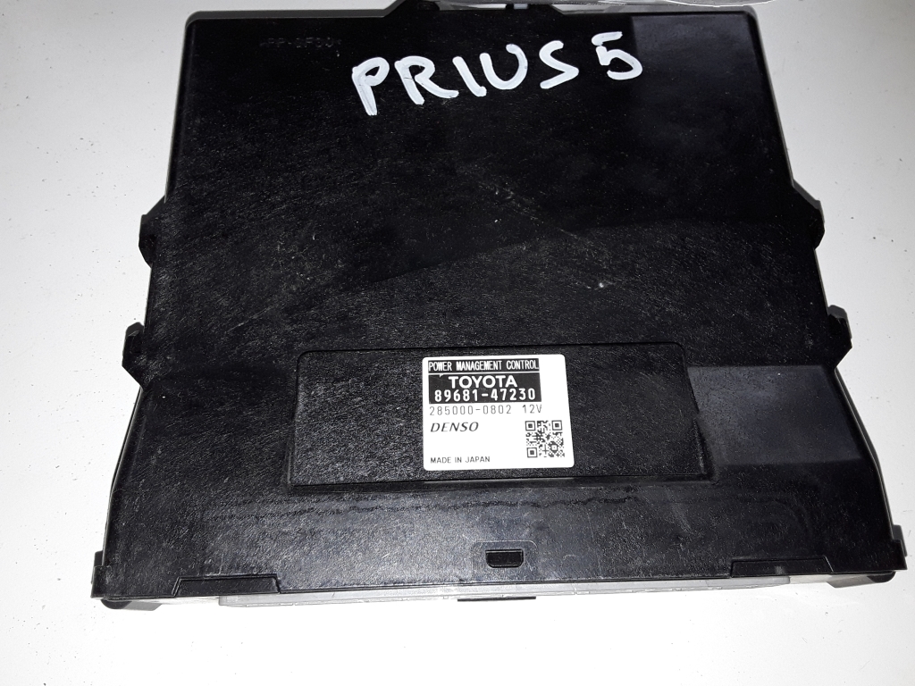 Used TOYOTA Prius Control panel 8968147230