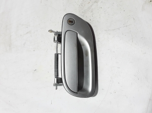 VOLVO XC70 (2000–2007) Front door external opening handle and its details - 3
