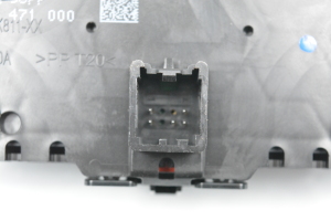  Interior shoulder control panel 