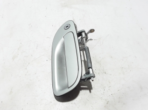 VOLVO XC70 (2000–2007) Front door external opening handle and its details - 2