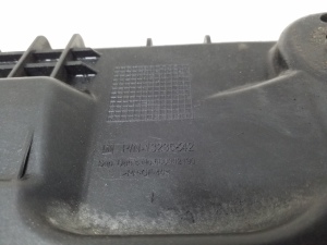Opel Corsa D (2006–2014) Battery cover 13235642 - 2