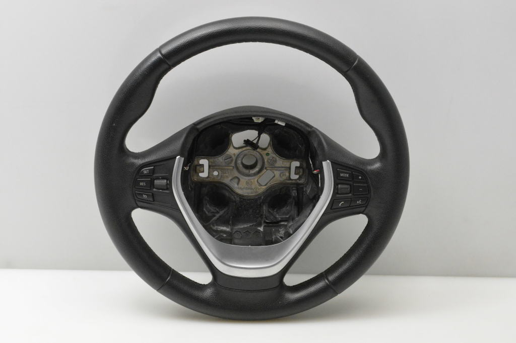 Used BMW 1 SERIES Steering wheel 62560151B