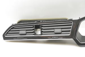Volkswagen Tiguan (2017–2026) Dashboard trim 5NC857059C - 4