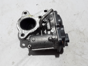  EGR valve 