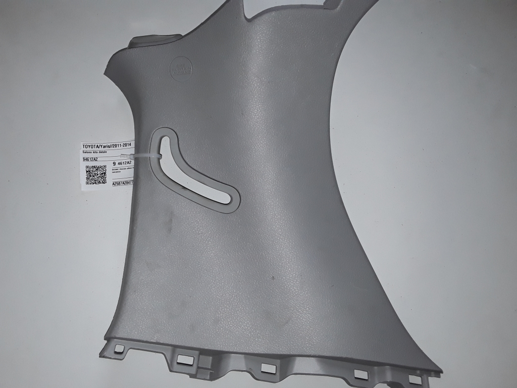 TOYOTA Yaris (2011–2020) Sonstiges Innenraumteil 94612A2 TOYOTA Yaris (2011–2020) Sonstiges Innenraumteil 94612A2