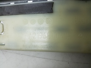 Mercedes Benz CLS-Class 219 (2004–2010) Sisemine läveliist A2196800435 - 2