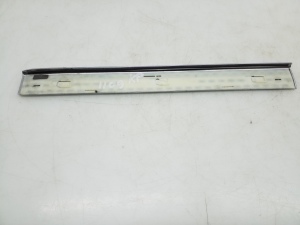 Mercedes Benz CLS-Class 219 (2004–2010) Sisemine läveliist A2196800135 - 3