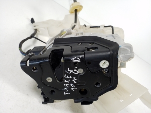 Volkswagen Touareg II (2010–2018) Rear side door lock 4G0839016 - 4