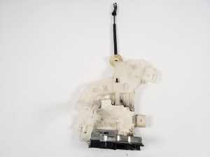 Rear side door lock - 4G0839016