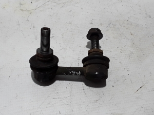 RENAULT Alaskan (2017–2026) Front anti-roll bar link 546685XA0A - 2