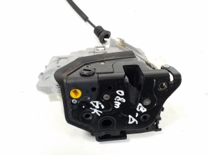 Volkswagen Passat B6 (2005–2010) Rear side door lock 3C4839015A - 4