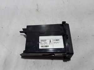 VOLVO XC70 (2000–2007) Phone and its parts 30732627 - 4