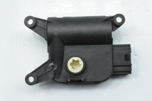 Volkswagen Passat B7 (2010–2014) Salongi soojenduse klapi mootor 0132801362 - 2