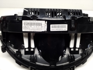 Mercedes Benz GLK-Class 204 (2008–2015) Instrument cluster A2049006213 - 4