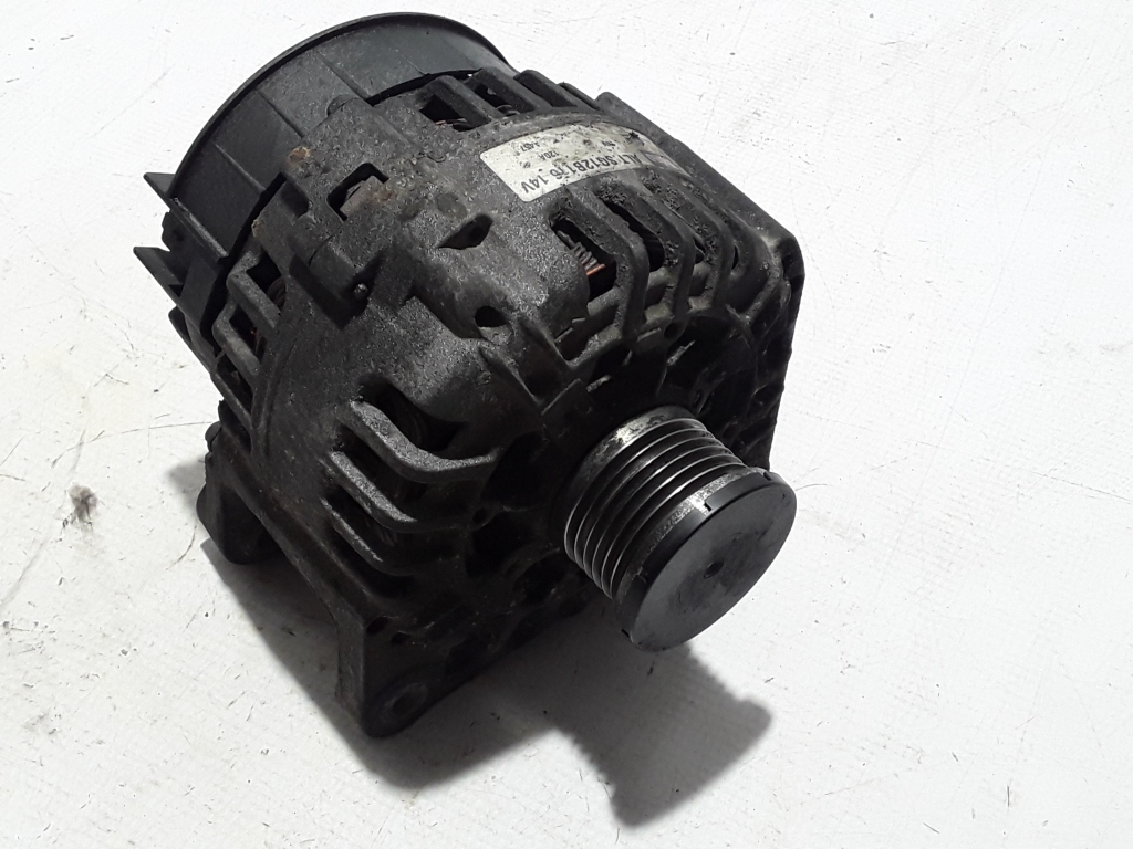 OPEL Vivaro A (2002-2006) Alternator 8200590255 21468067