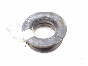   Rear spring support  -  