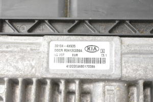 Kia Carnival (2006–2014) Motorsteuergerät 391044X935 - 4