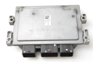 RENAULT Clio III (2005–2012) Mootori juhtplokk 8200473744 - 3