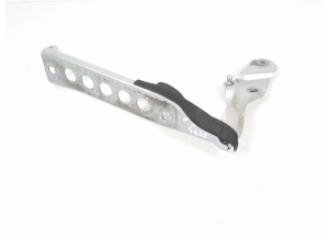   Kapoti hing  - 4H0823301D 
