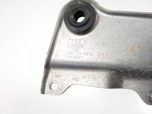 AUDI A8 D4 (2010–2017) Intercooler bracket 4H0145841D - 2