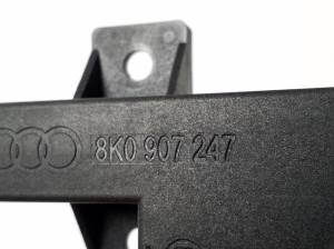 AUDI A8 D4 (2010–2017) Antenne 8K0907247 - 2