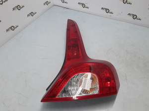 VOLVO C30 (2006–2013) Eckleuchte hinten 31213146 - 7