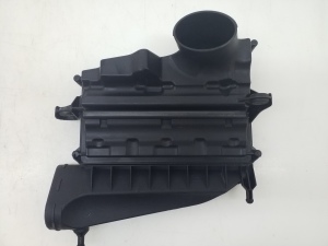 Mercedes Benz CLS-Class 219 (2004–2010) Luftfiltergehäuse A6420940204 - 3