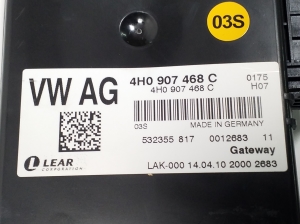 AUDI A8 D4 (2010–2017) Control unit 4H0907468C - 3