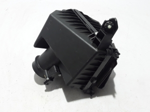 RENAULT Koleos (2016–2026) Air filter housing 165004CL2B - 5