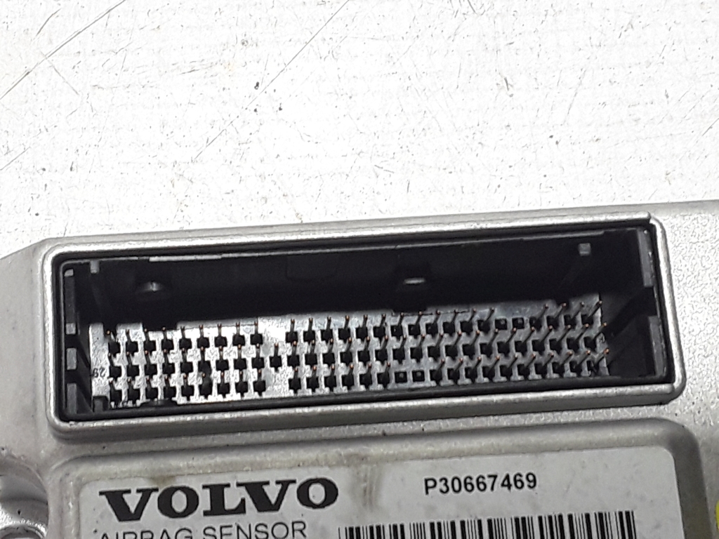 VOLVO XC70 2 generation (2000-2007) Unitate de control SRS 30667469 22408117