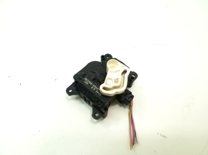  Interior shoulder valve motor 